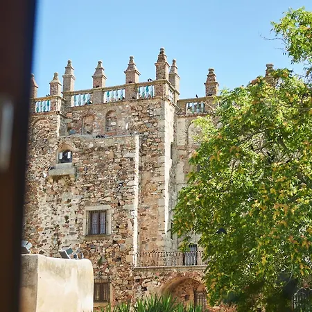 Casa Palacio Pereros